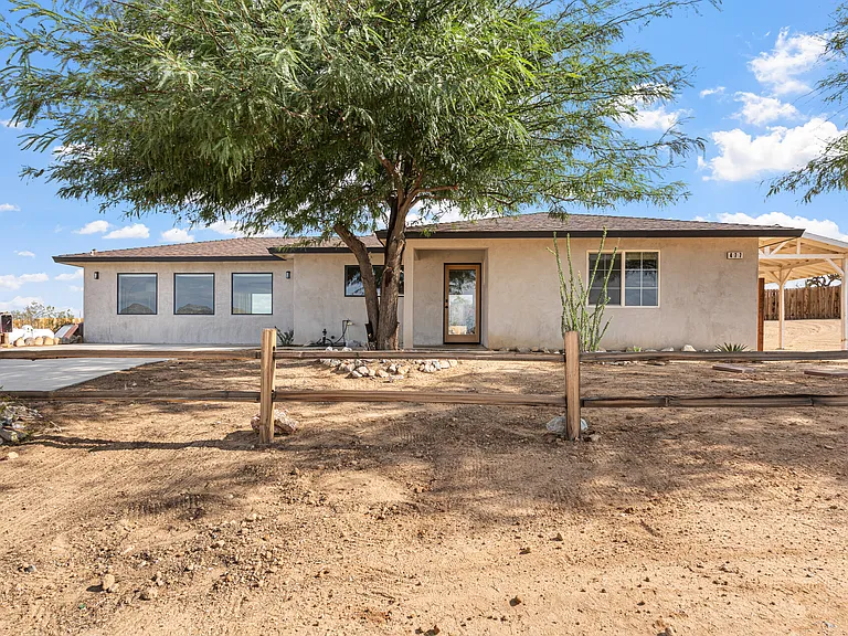 477 N Bonita Ave — Photo 15