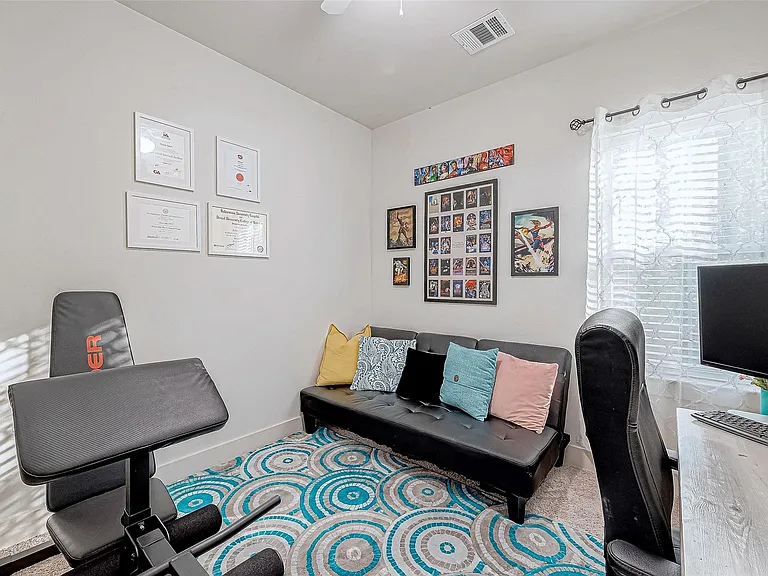 6021 Cypress St — Photo 11