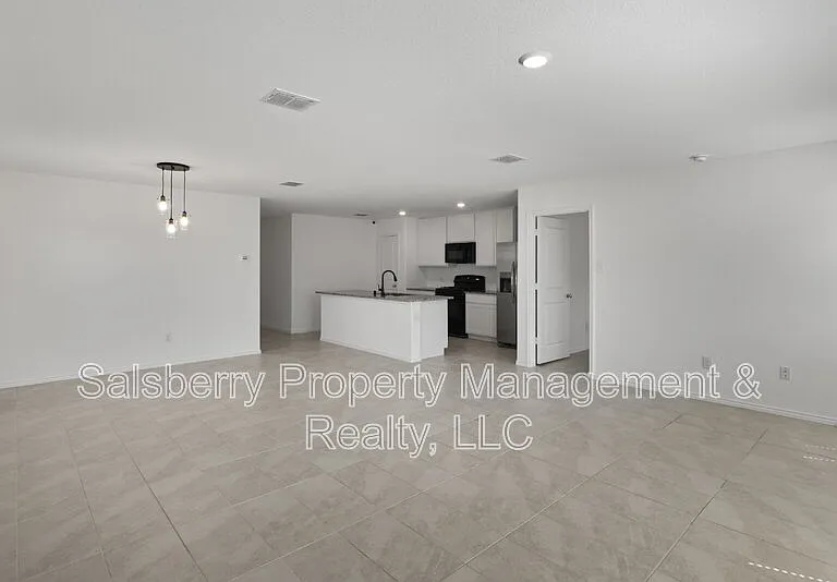 11807 Marcellus Way — Photo 20