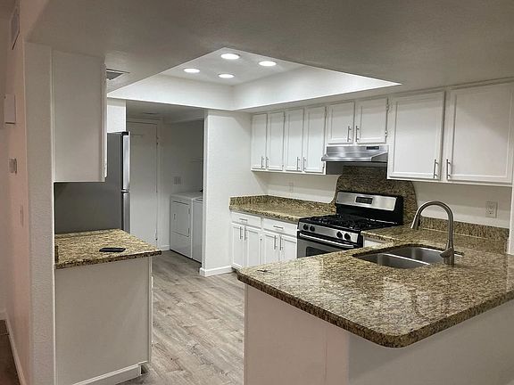 3rd image of 2365 W Garden Dr