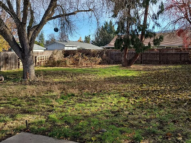 3048 Cheltenham Way — Photo 12