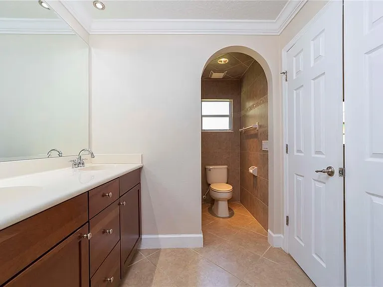 10 Blyth Pl — Photo 28