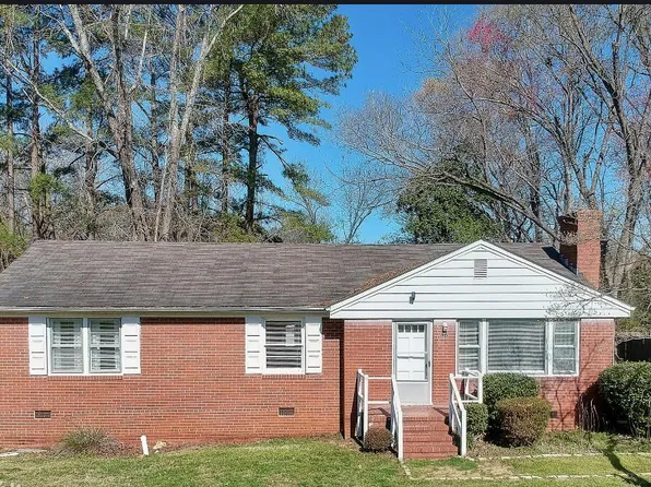 424 W Nash Street, Spring Hope, NC 27882