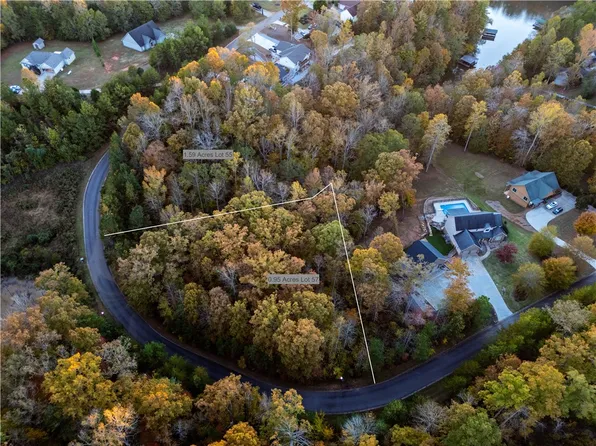 LOT 57 W Waters Edge Ln, West Union, SC 29696