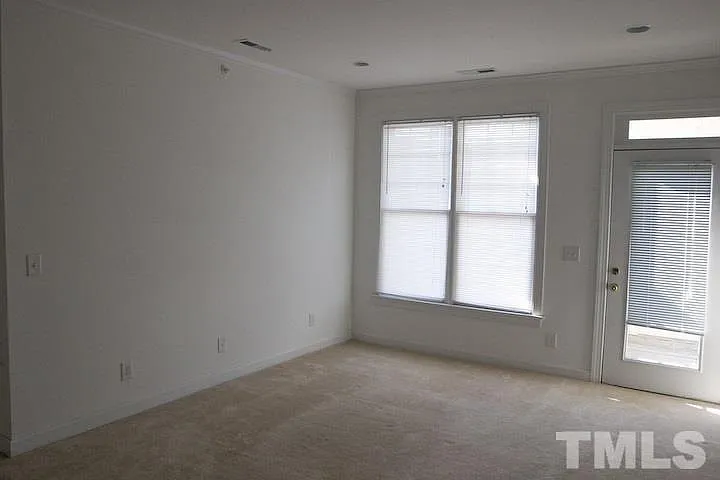 Building Photo - 701 Copperline Dr #301