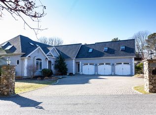 155 Baxters Neck Rd, Marstons Mills, MA 02648