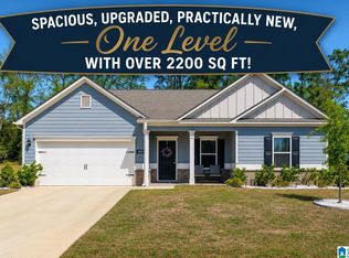 5512 Grass Lake Dr, Bessemer, AL 35022