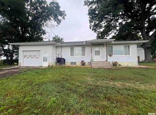 15651 W Smithville Rd, Glasford, IL 61533