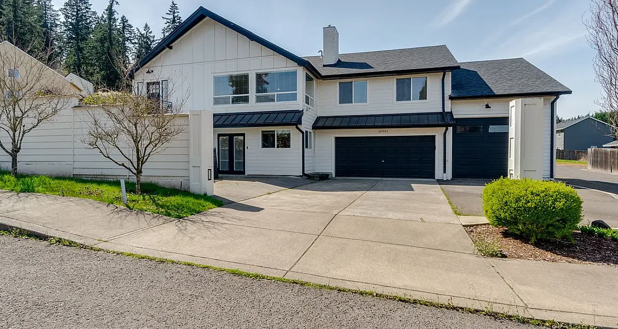 3 bed, 1087 sqft, $2,699 — Photo 1