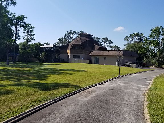 3rd image of 14472 Lake Gifford Way