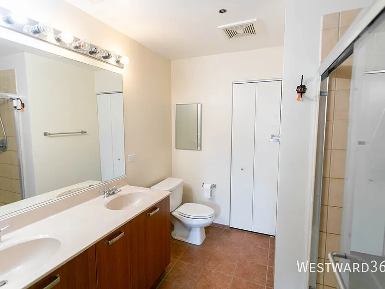 111 S Morgan St #402 — Photo 8