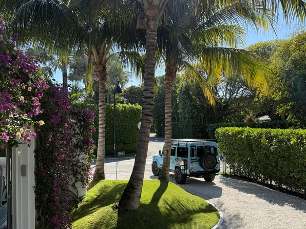 1221 N Lake Way, Palm Beach, FL 33480