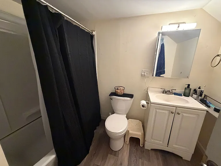 4 Union Ave — Photo 6