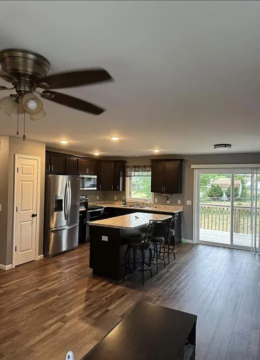 3 bed, 1563 sqft, $2,250 — Photo 3
