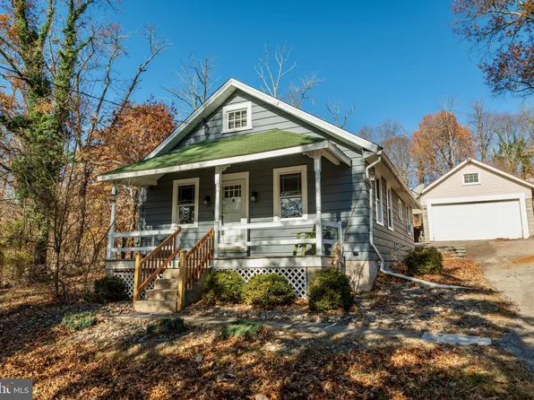 237 Pinetown Rd, Audubon, PA 19403