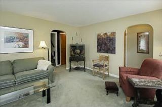5th image of 199 Garrison Ave