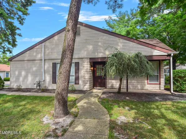 775A Liverpool Circle, Manchester, NJ 08759