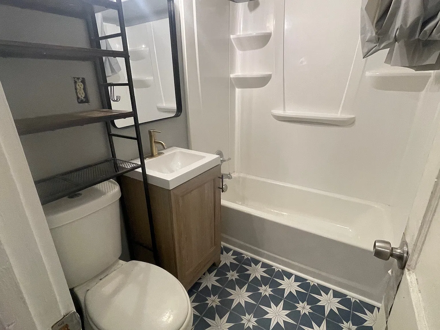 2 bed, 791 sqft, $975 — Photo 3