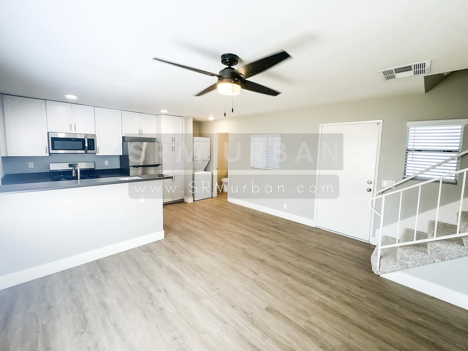 2 bed, 2.5 bath, 800 sqft, $2,995 — Photo 3