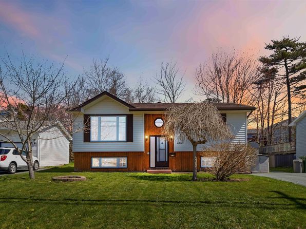 682 Caldwell Rd, Halifax, NS B2V 1L1