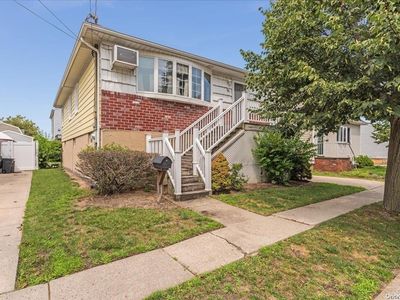 11 E Dewey Street, East Rockaway, NY, 11518