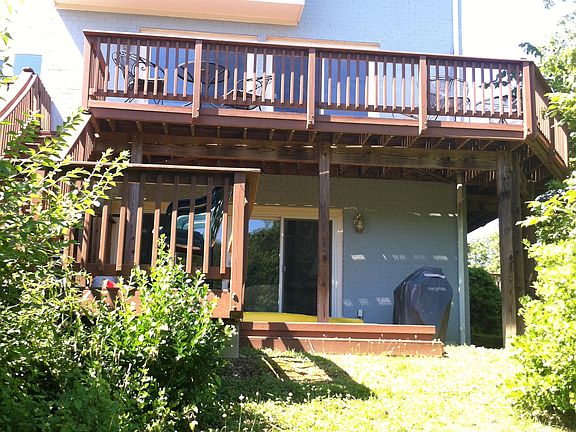 BACK OF HOUSE - 2 DECKS