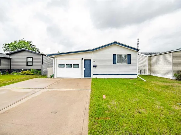 37543 England Way #233, Red Deer County, AB T4S 2C3