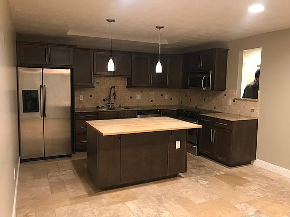 2nd image of 1570 E Stratford Ave APT 7