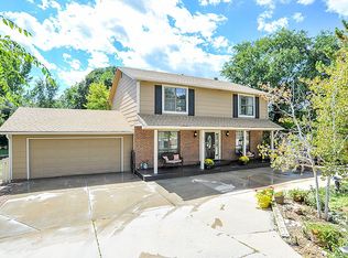 8270 W Meadow Dr, Littleton, CO 80128