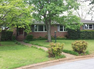 524 Lanier Cir SW, Huntsville, AL 35801