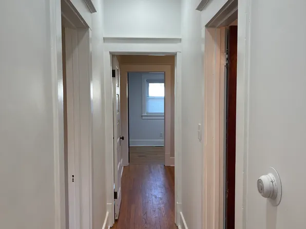 1216 S Macarthur Blvd, Springfield, IL 62704