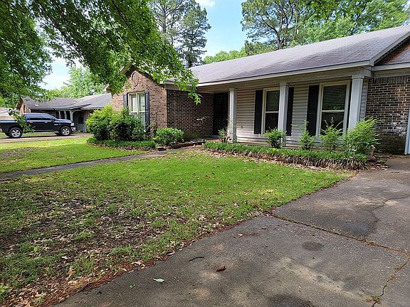 3rd image of 8317 Farmington Dr E