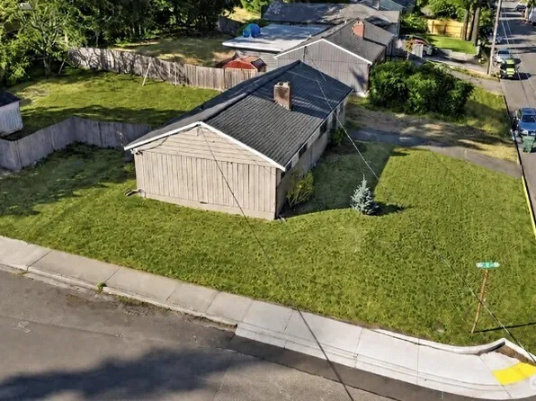 20926 74th Avenue W, Edmonds, WA 98026
