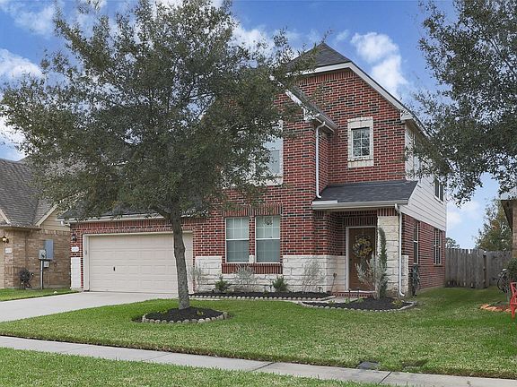 3rd image of 4514 Meadow Way Dr
