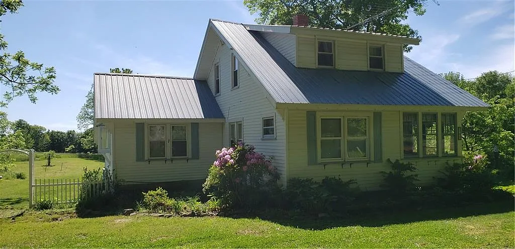 4709 Route 430 photo 1