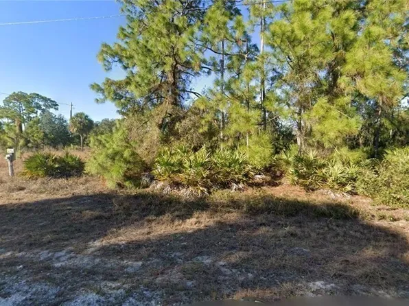 804 W 18th St, Lehigh Acres, FL 33972