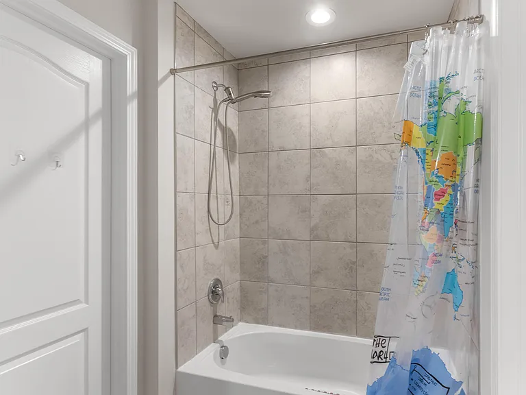 2825 Dillon Dr — Photo 27
