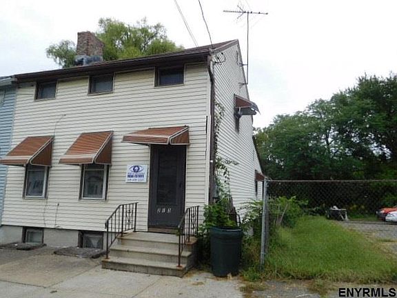 3rd image of 213 Livingston Ave