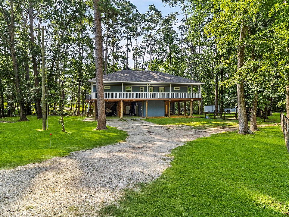 1st image of 230 Governor Bell Dr