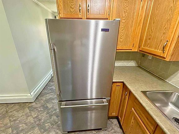 5th image of 7031 W Gray Dr #102