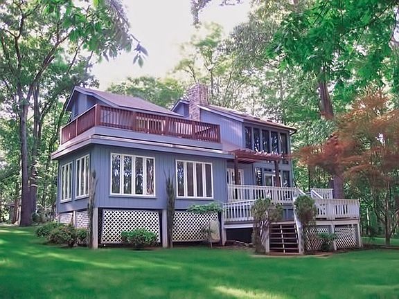3rd image of 507 Oak Run