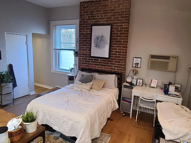 146 S Fairmount St #3 — Photo 1