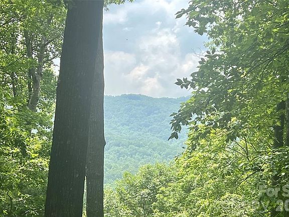 5th image of 10 Joshua Rd