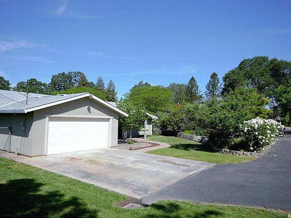 3rd image of 8100 Oak Ave