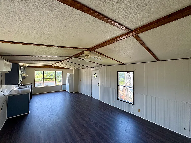 163 Ramsey Blvd SE — Photo 4