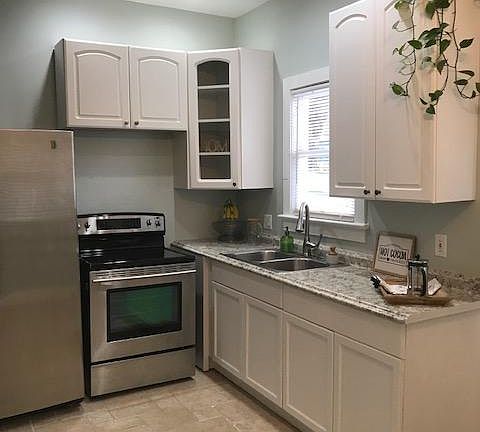 4th image of 6007 1/2 2nd St