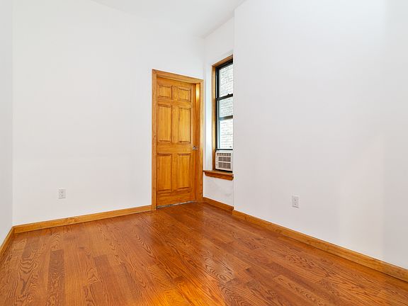 3rd image of 203 E 14th St #6A