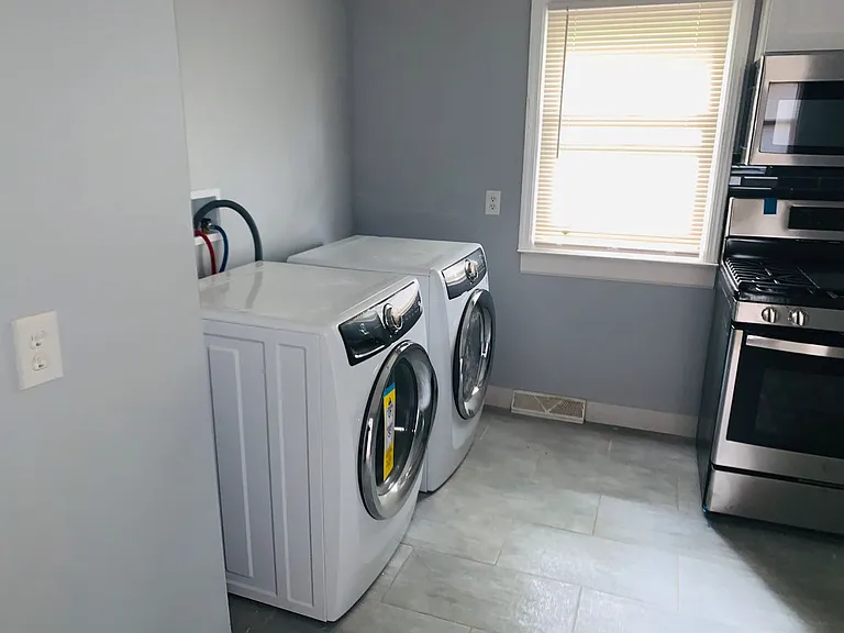 62 Revere St #2 — Photo 5