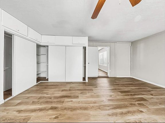 4th image of 238 W Garfield Ave