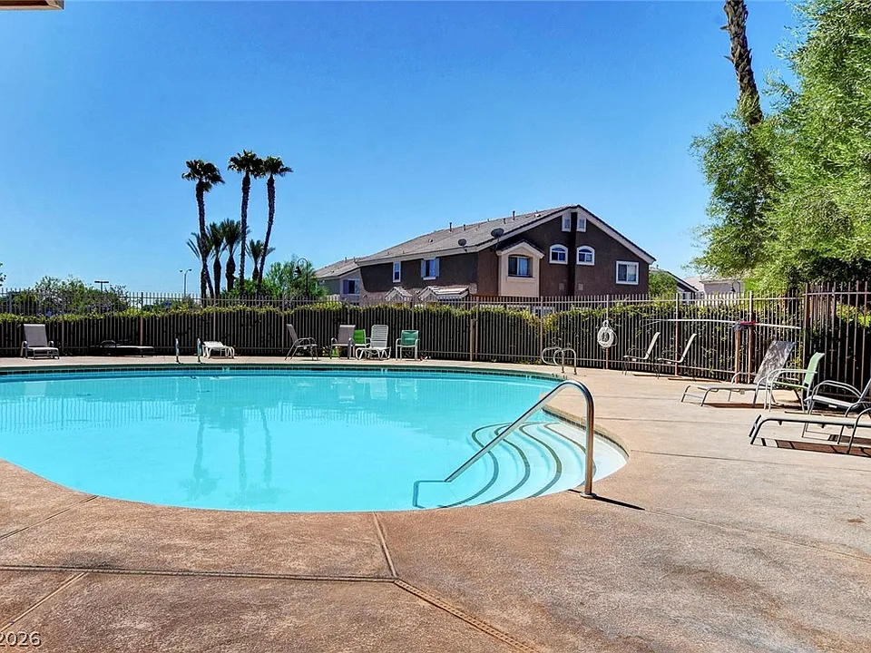 6733 Lookout Lodge Ln #2